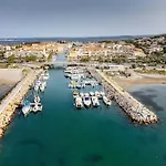 : Superbe 4 Pieces Climatise Avec Terrasse Et Parking - Fr-1-472-194 Lejlighed Sète