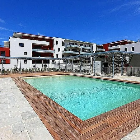 Apartment Superbe 4 Pieces Climatise Avec Terrasse, Parking Et Piscine A 50m De La - - Fr-1-472-194